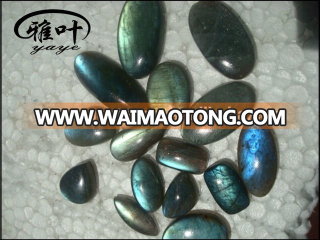 Natural Gemstone Free Size Labradorite