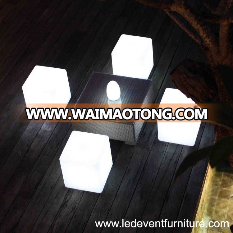 DIY snake shape Led benches Illuminated curved benches