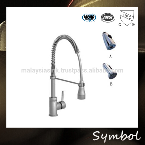 Sprayer Pull Out Kitchen Faucet With Flexible Hose