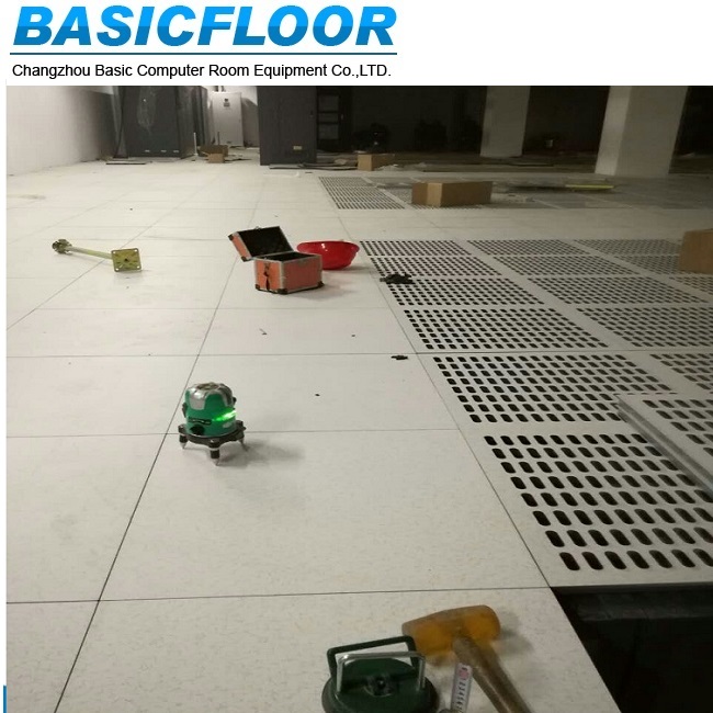 Top quality airflow anti-static perforated raised floor