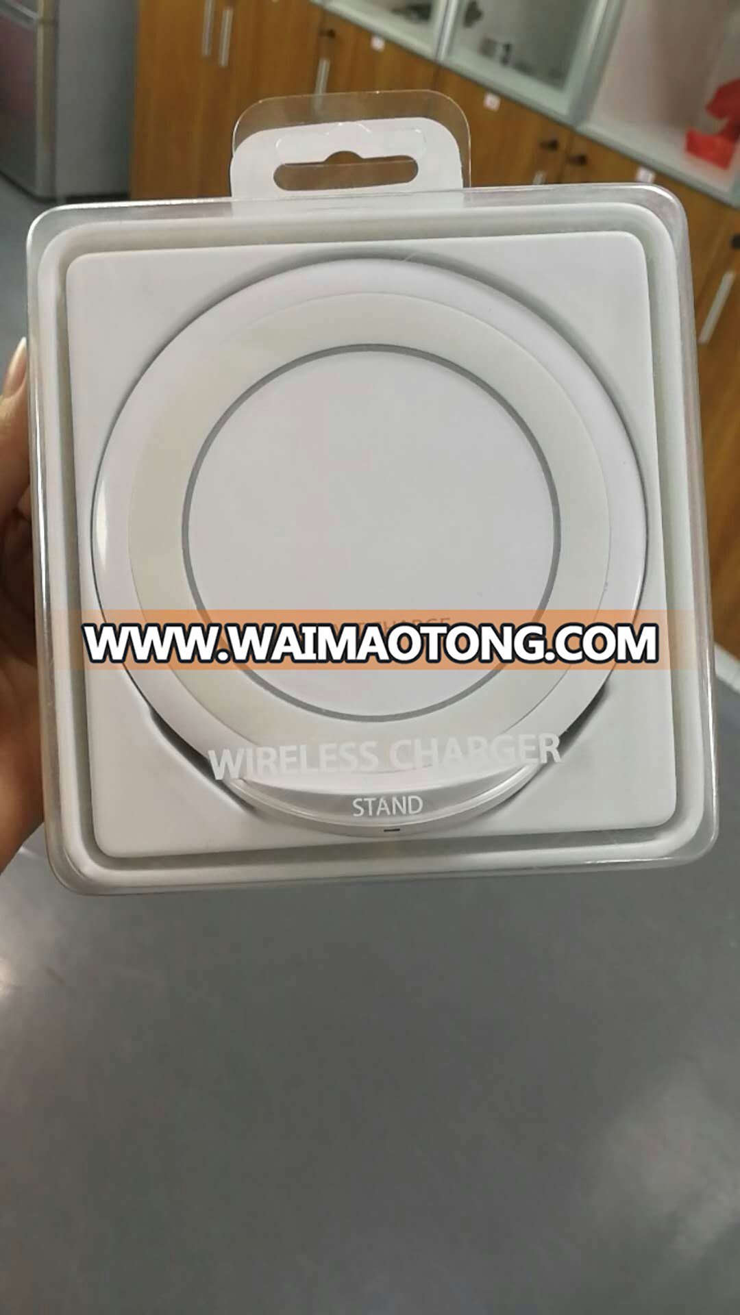 2018 New style quick charger mobile phone accessories qi wireless charger for phone