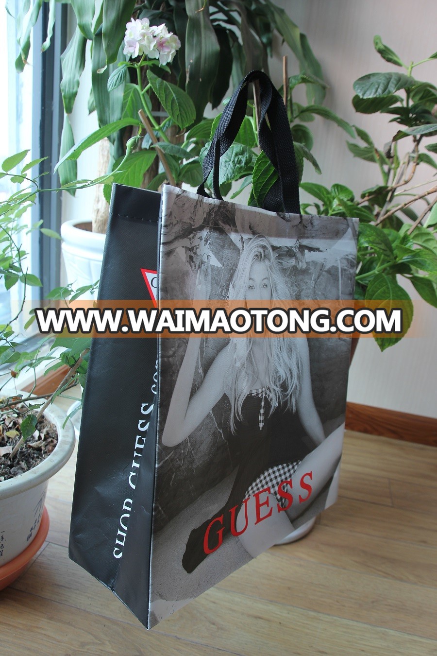 110 gsm PP non woven shopping bag from Vietnam