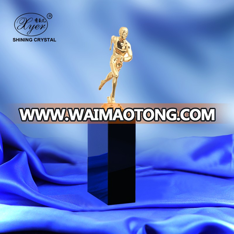 Customized high quality running man new design metal trophy award for sport souvenir