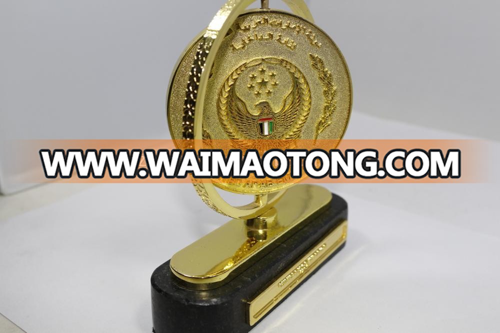 High quality Uae souvenirs custom design crystal Metal Trophy cup and medal