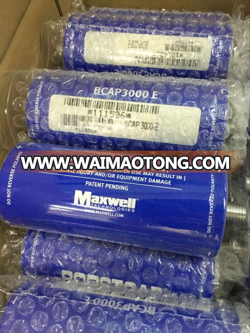 Maxwell 3000F 2.7V super capacitor battery with Screw terminal super capacitor power bank