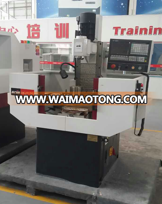 High Speed XJK7120 CNC Milling Machine Small Size