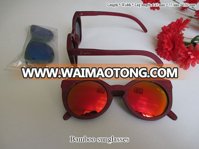 Bamboo sunglasses (dyed, with engraved logo).jpg