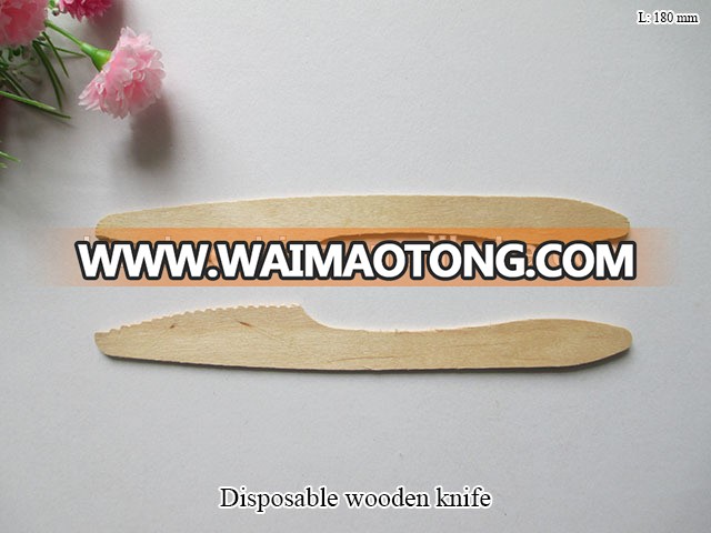 Disposable wooden knife