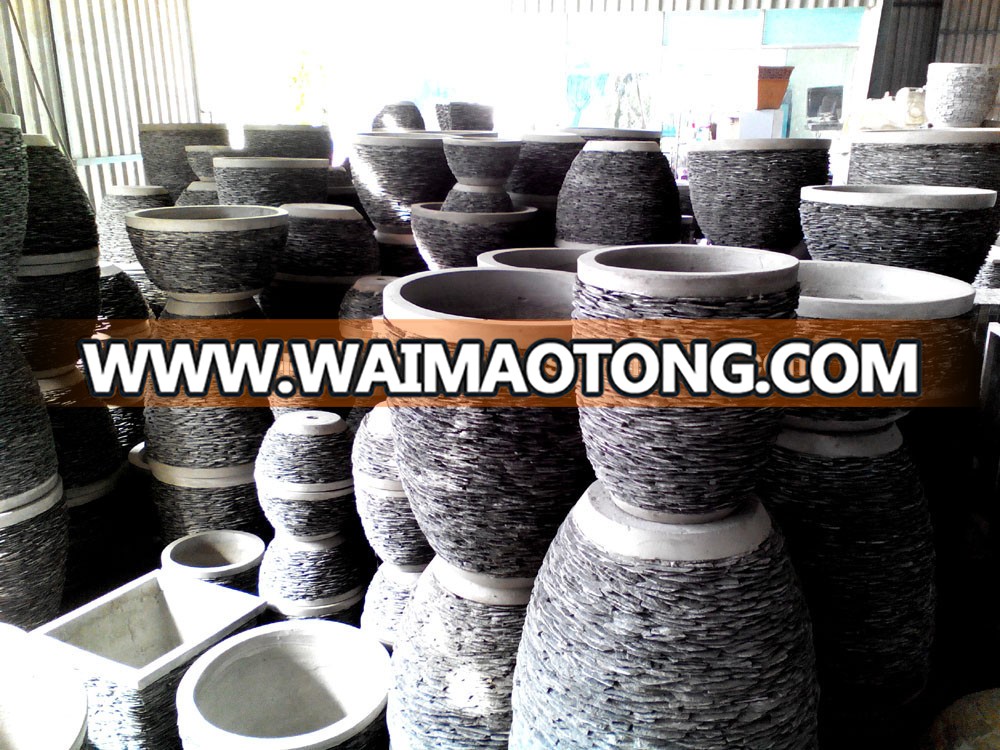 Stacked stone slate pots - Water fountain - Factory 2.jpg