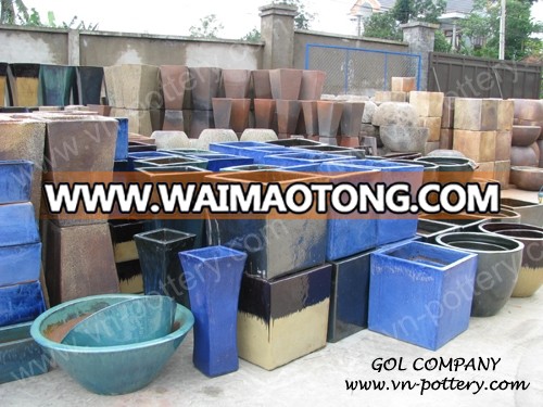 outdoor-glazed-pots.jpg