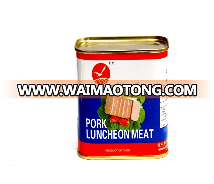 Canned pork luncheon meat