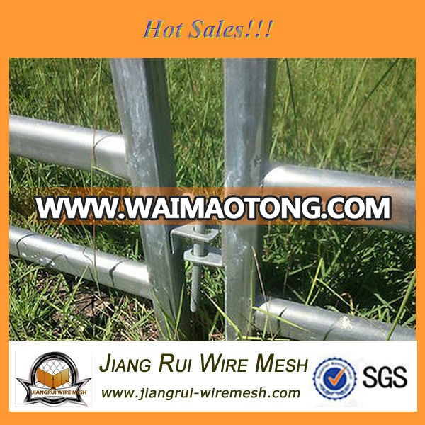 Heavy Duty Galvanized Steel Portable Cattle Yard Panel With Gate