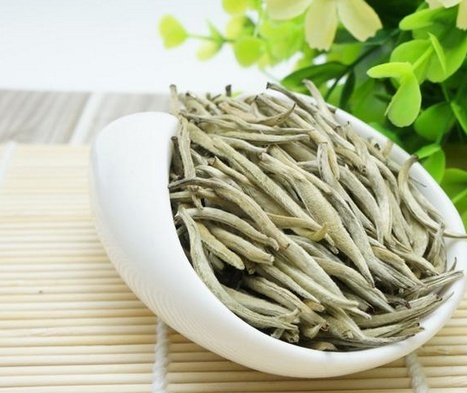 Chinese best organic and high quality white tea Baihao Yinzhen superme