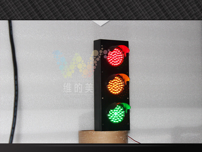 Mini 100mm Red Yellow Green Parking Lots LED Traffic Light