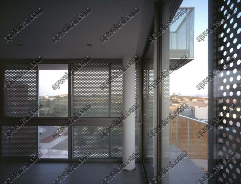 PVC Spray Perforated Metal Screen/ Sheet/ Mesh