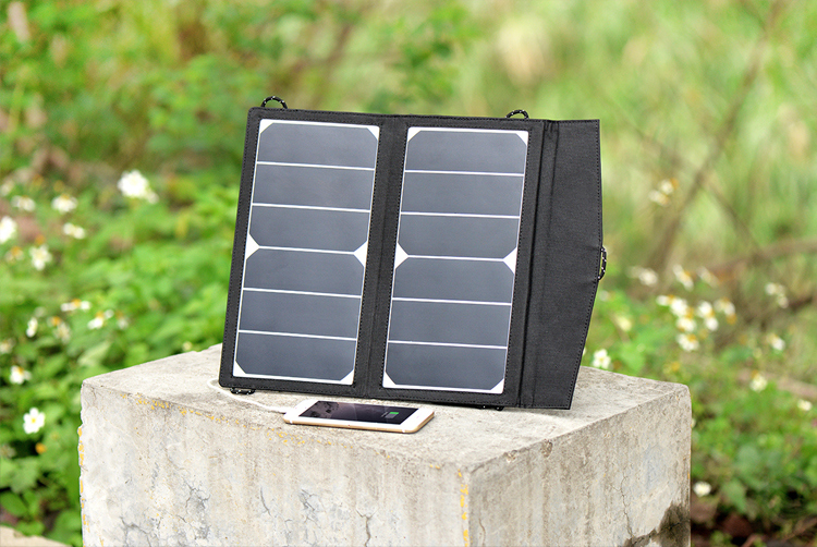 12W Foldable Solar Charger for The Mobile Phone Laptop