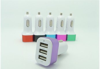 Portable Triple USB Car Charger Adapter with 5V 5.2A