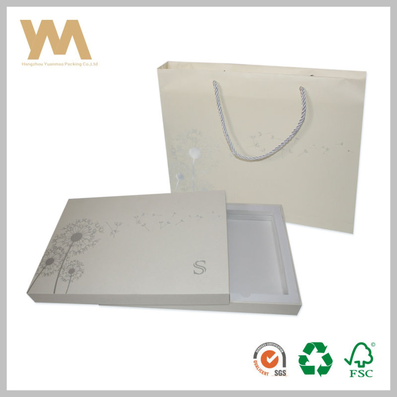 Printing Retail Paper Shopping Bags for Gifts