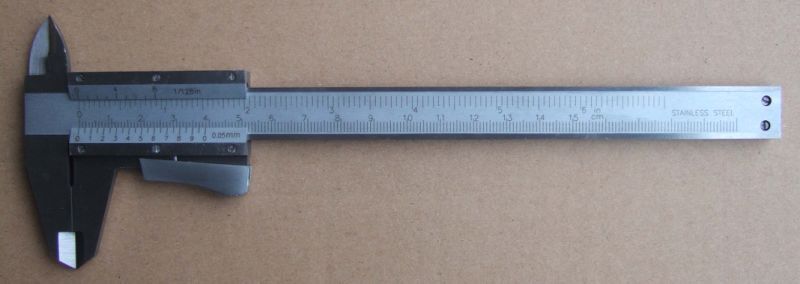 Auto-Lock Vernier Caliper