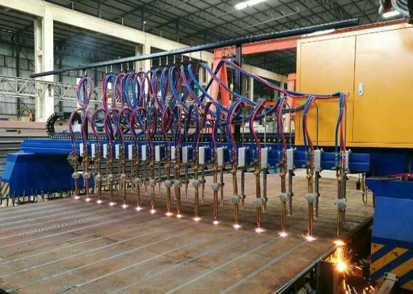 Premium Gantry Steel Plate/Flate Bar CNC Plasma Cutting Machine