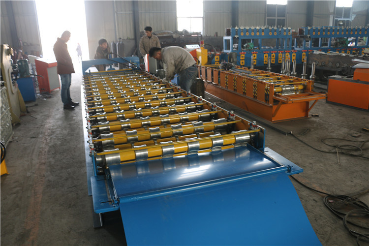 Fully Automatic Roll Forming Bending Machine with Professional Engineer