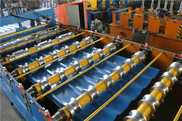 Fully Automatic Roll Forming Bending Machine with Professional Engineer