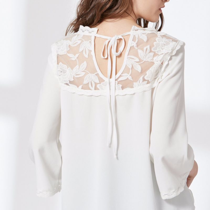 Ladies High Fashion Embroidery Lace Chiffon Blouse