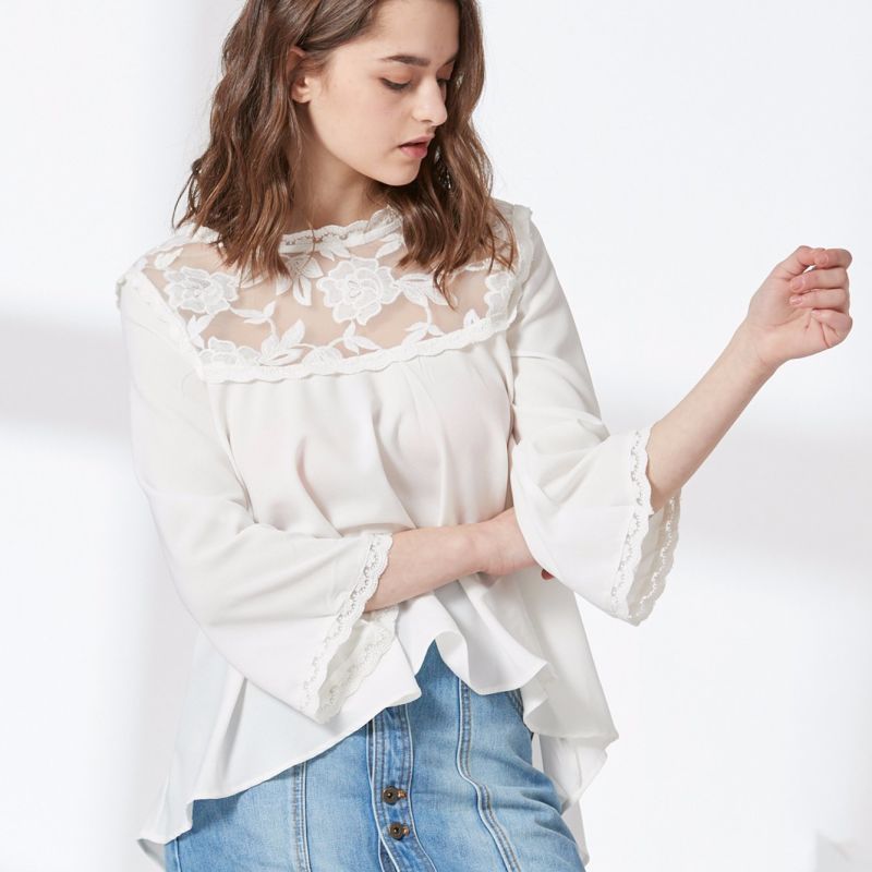 Ladies High Fashion Embroidery Lace Chiffon Blouse