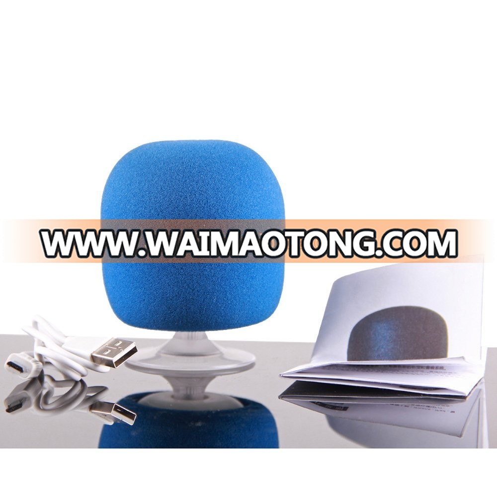 Latest Design portable Promotio<em></em>nal Gifts mini Mobile Phone External loud Speaker